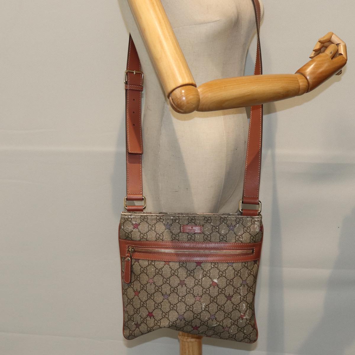 GUCCI GG Supreme Shoulder Bag PVC Beige 295257 Auth 73121