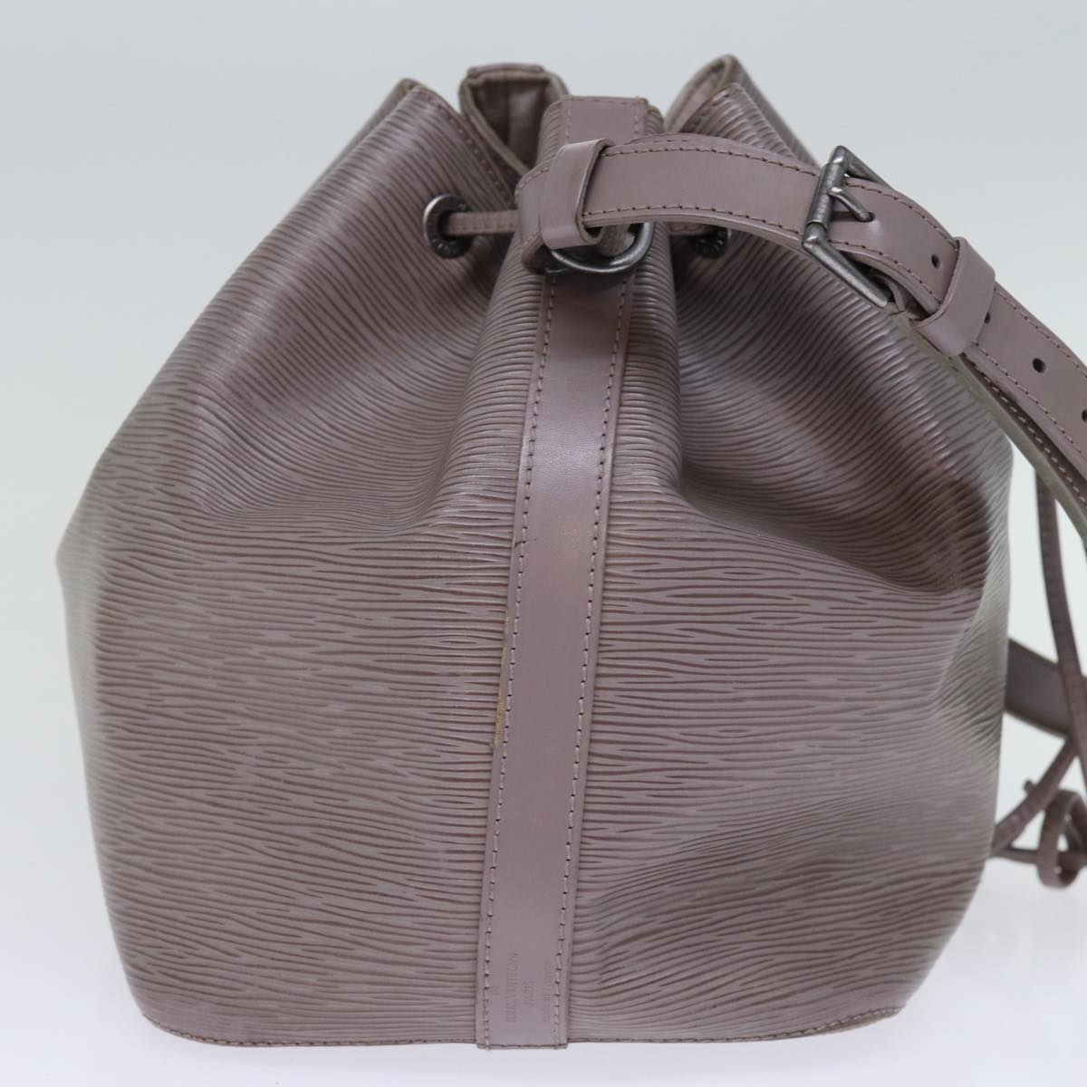 LOUIS VUITTON Epi Petit Noe Shoulder Bag Lilac M4410B LV Auth 73179