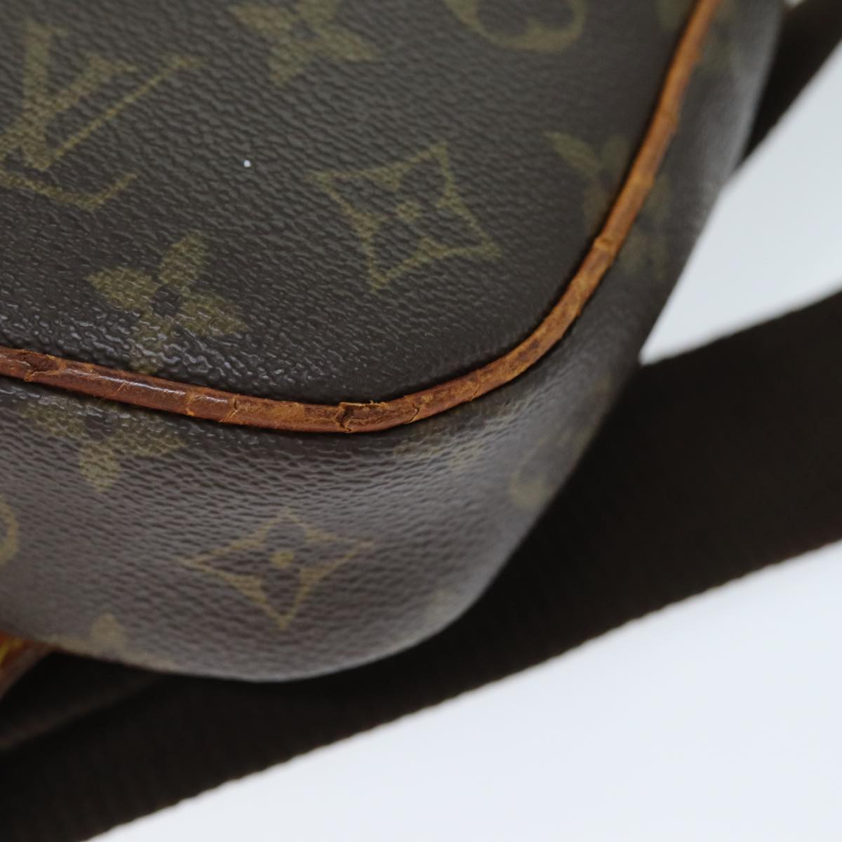 LOUIS VUITTON Monogram Pochette Gange Shoulder Bag M51870 LV Auth 73191