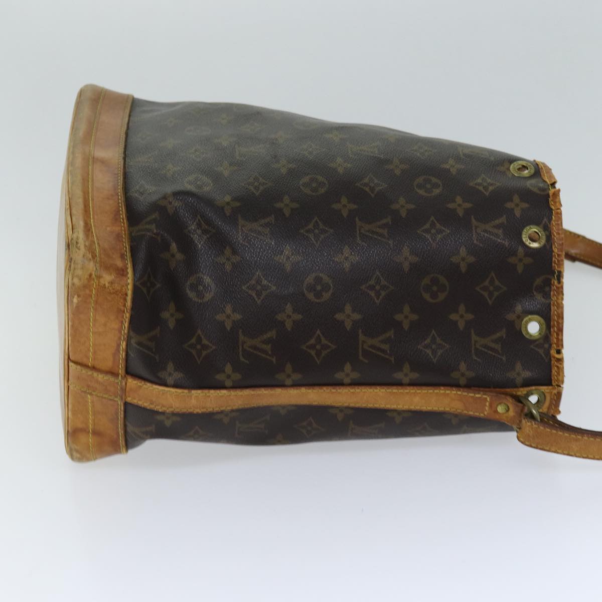 LOUIS VUITTON Monogram Noe Shoulder Bag M42224 LV Auth 73310