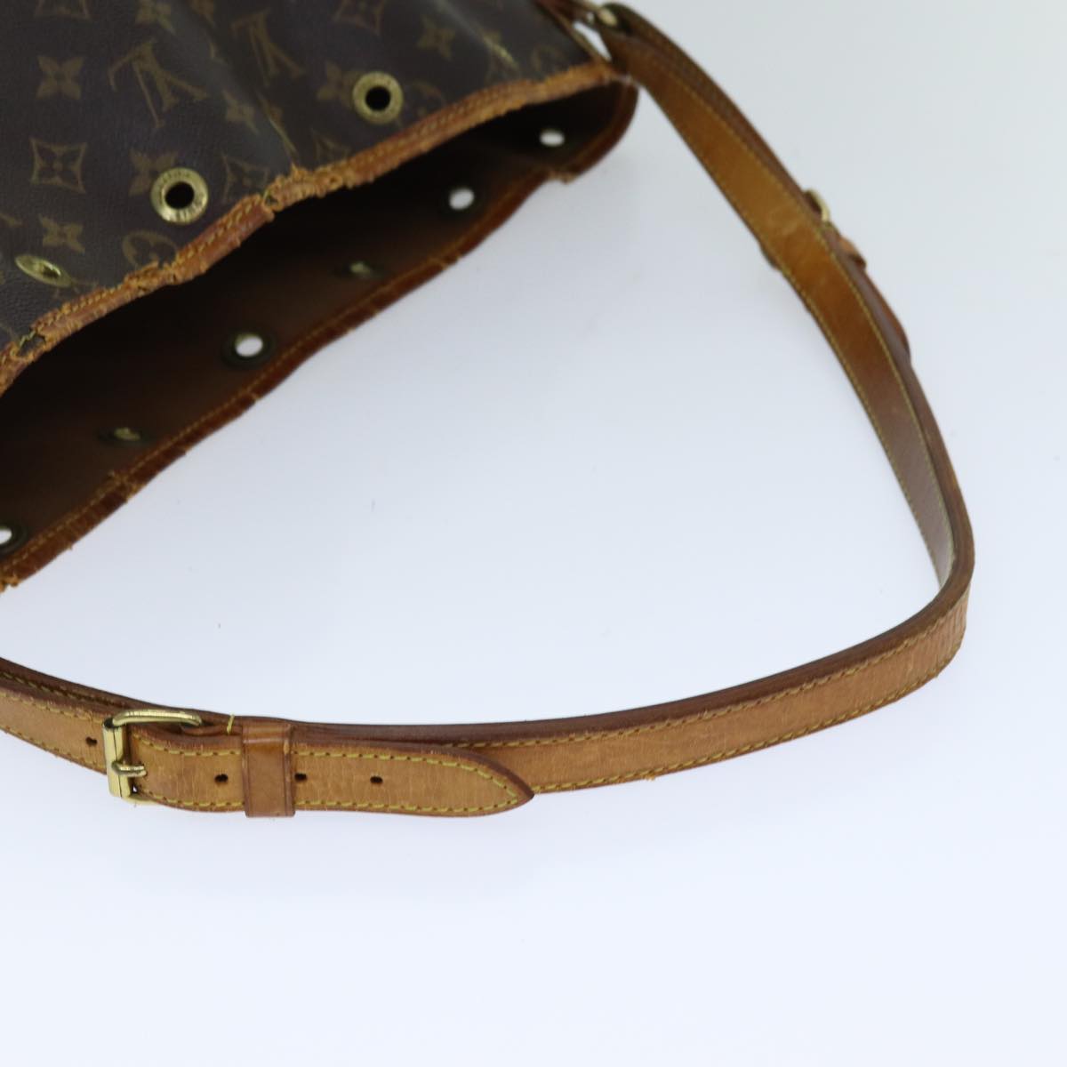 LOUIS VUITTON Monogram Noe Shoulder Bag M42224 LV Auth 73310