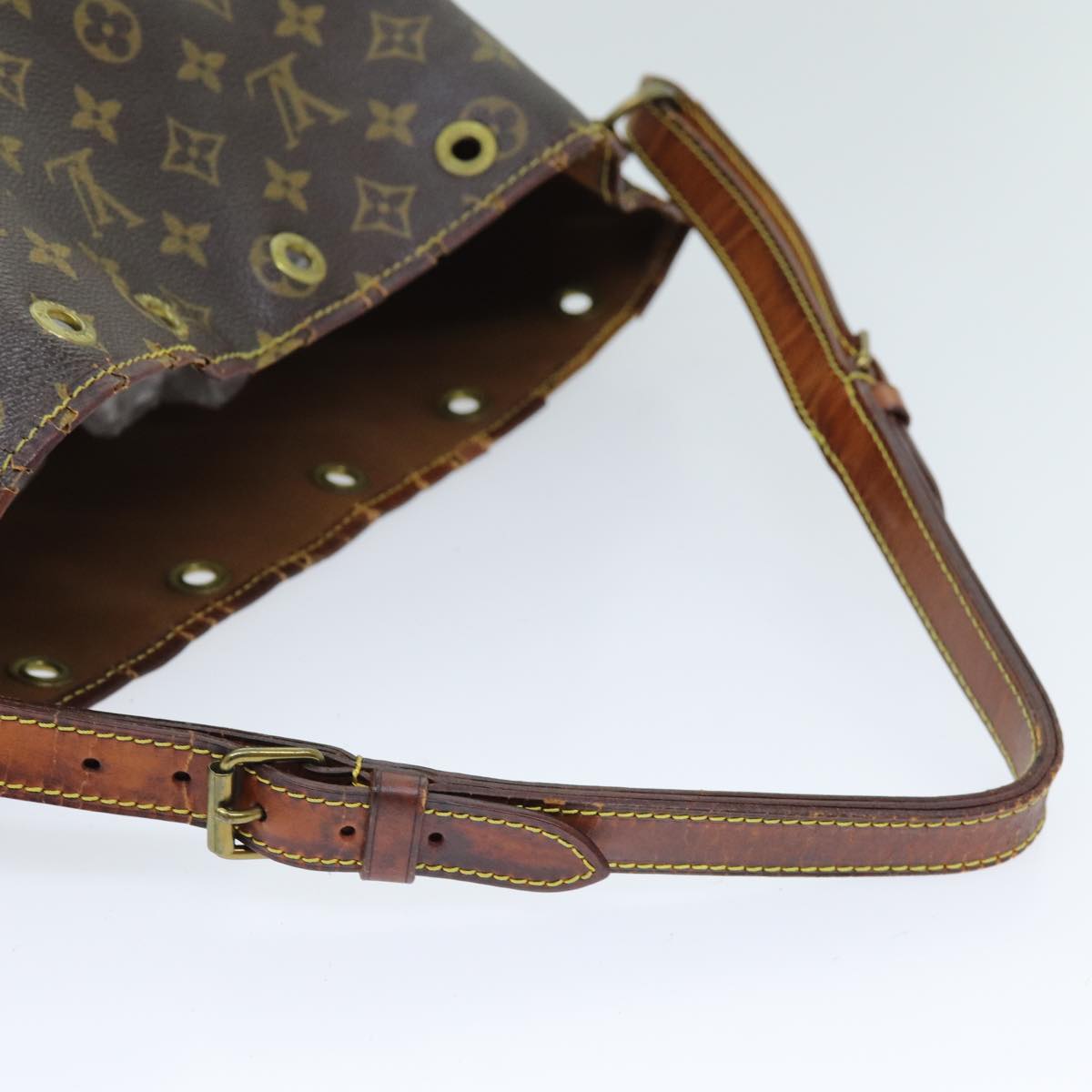 LOUIS VUITTON Monogram Noe Shoulder Bag M42224 LV Auth 73311