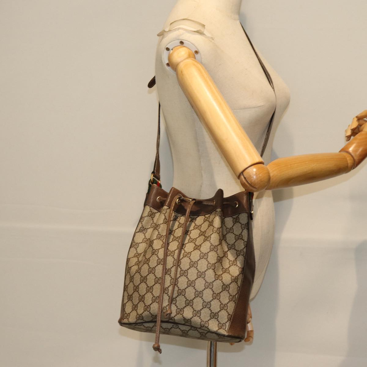 GUCCI GG Supreme Web Sherry Line Shoulder Bag PVC Beige 14 02 034 Auth 73361