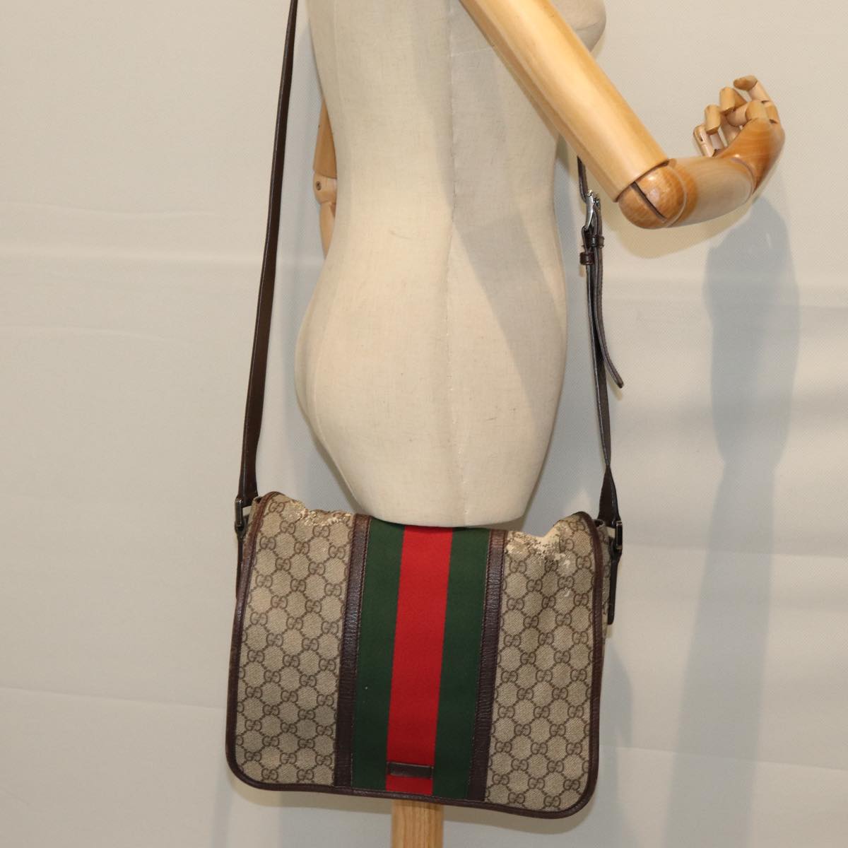 GUCCI GG Supreme Web Sherry Line Shoulder Bag PVC Beige Red 145844 Auth 73376