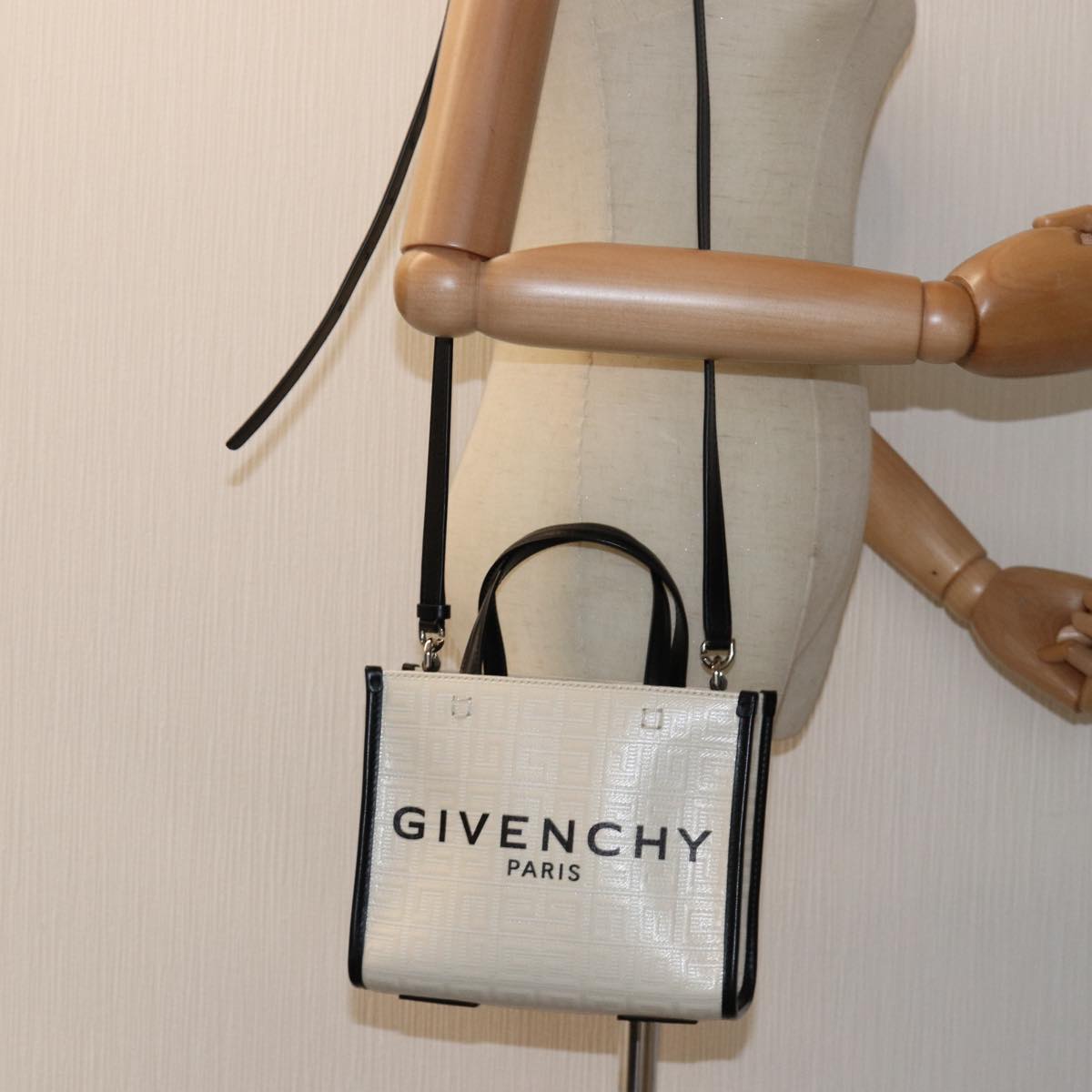 GIVENCHY Hand Bag Canvas 2way White Auth 73396A