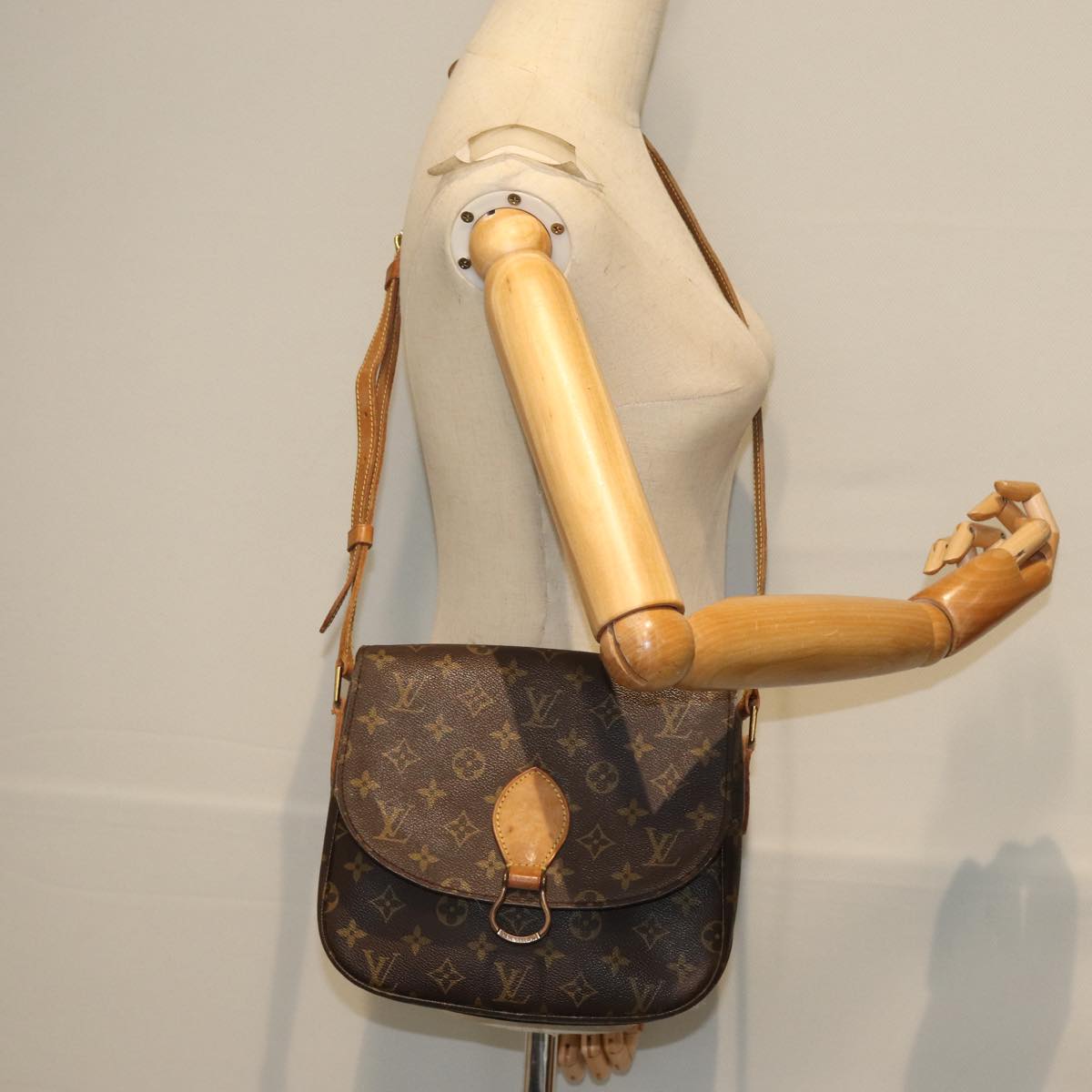 LOUIS VUITTON Monogram Saint Cloud GM Shoulder Bag M51242 LV Auth 73479