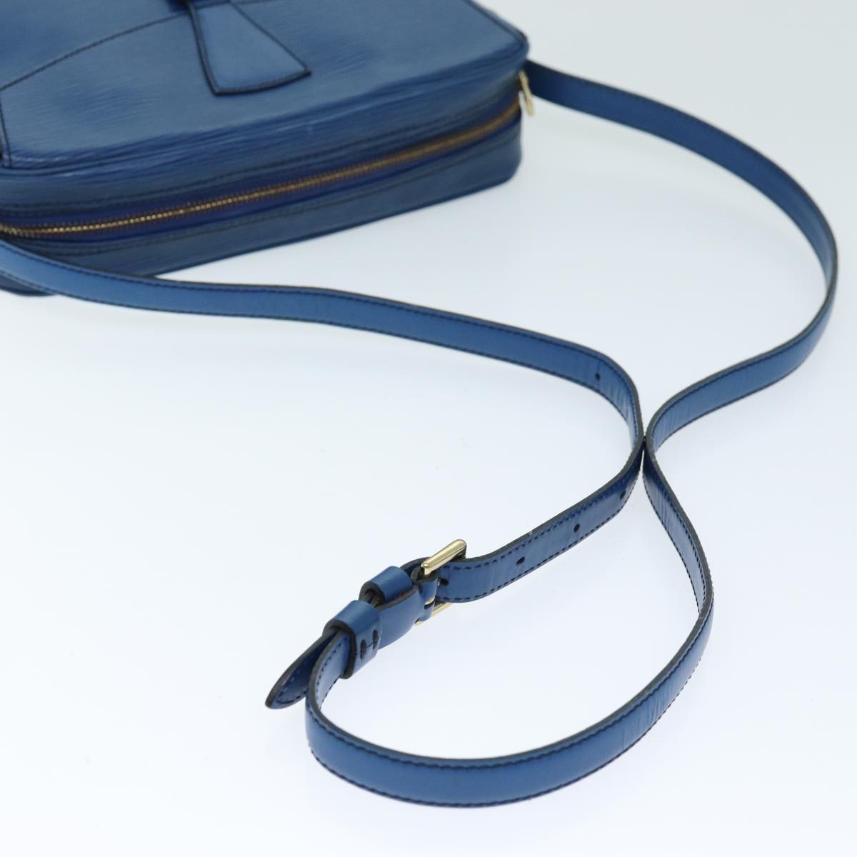 LOUIS VUITTON Epi June Feuille Shoulder Bag Blue M52155 LV Auth 73480