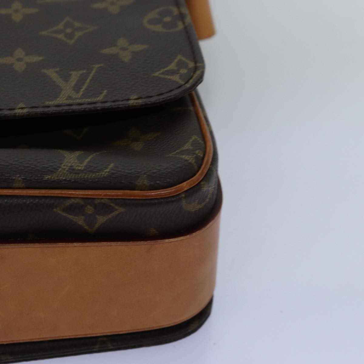 LOUIS VUITTON Monogram Cartouchiere GM Shoulder Bag M51252 LV Auth 73481