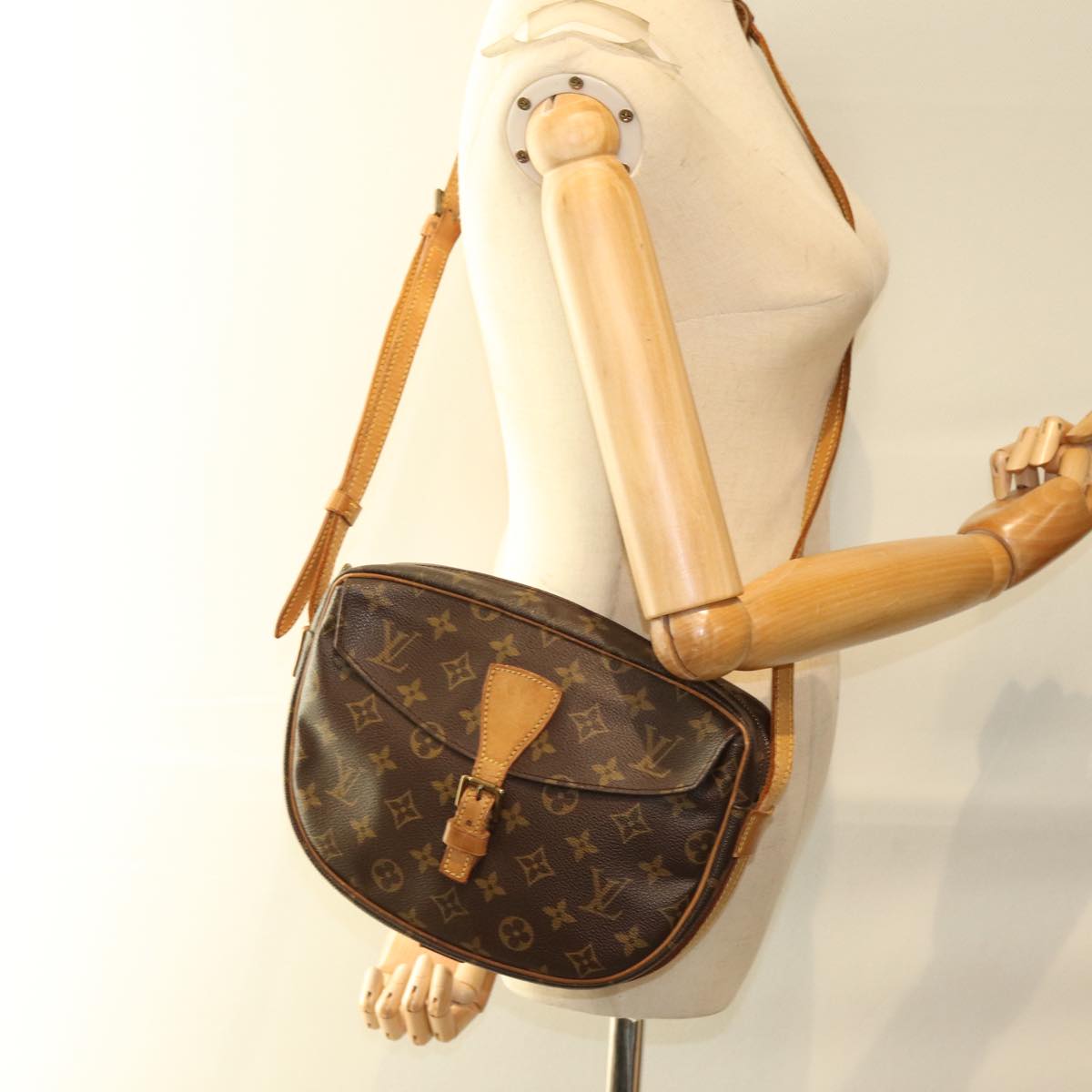 LOUIS VUITTON Monogram Jeune Fille MM Shoulder Bag M51226 LV Auth 73487