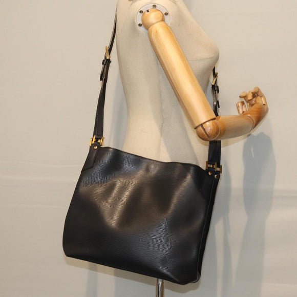 LOUIS VUITTON Epi Mandala MM Shoulder Bag Black M58892 LV Auth 73531