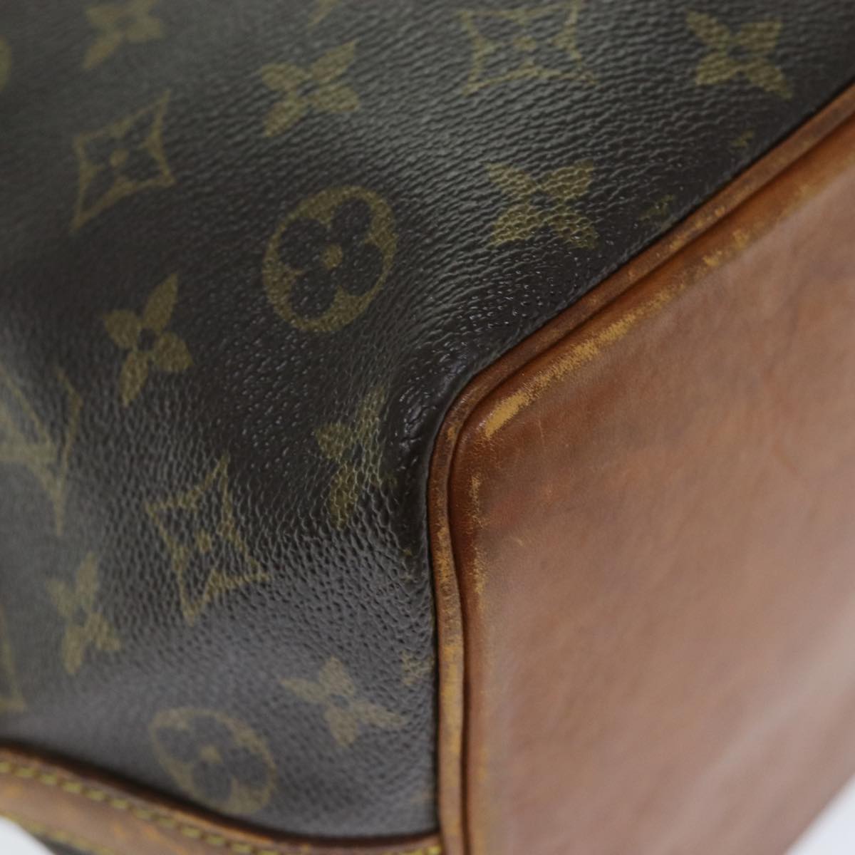 LOUIS VUITTON Monogram Petit Noe Shoulder Bag M42226 LV Auth 73542