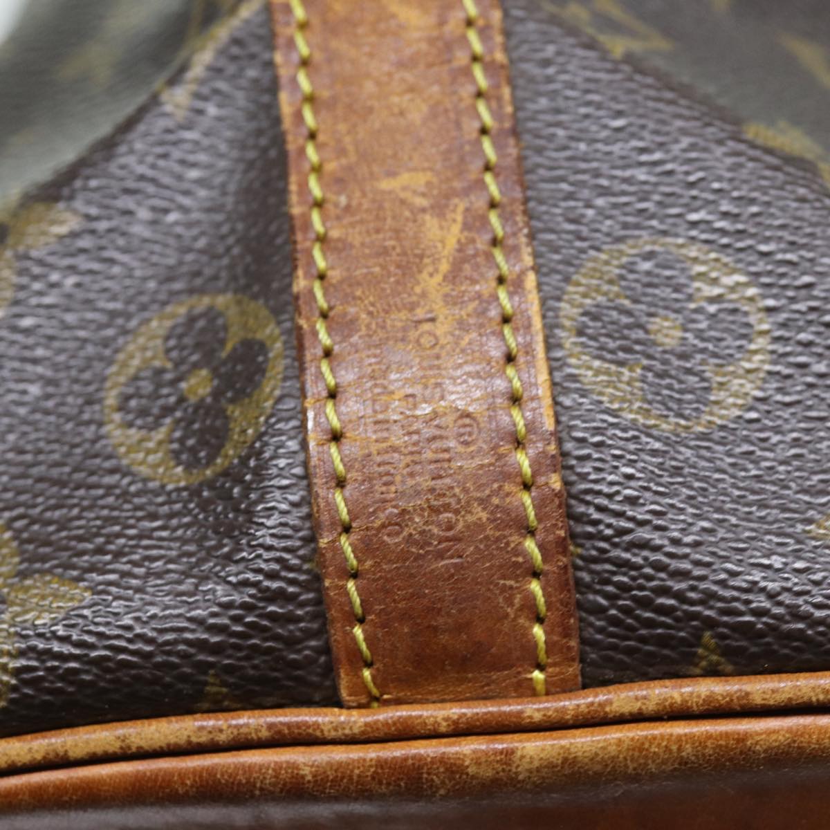 LOUIS VUITTON Monogram Petit Noe Shoulder Bag M42226 LV Auth 73542