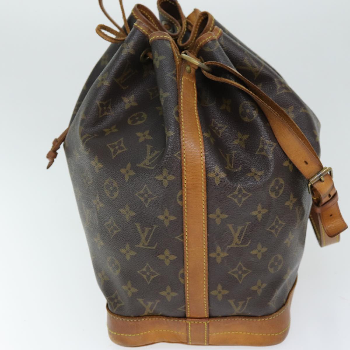 LOUIS VUITTON Monogram Noe Shoulder Bag M42224 LV Auth 73543