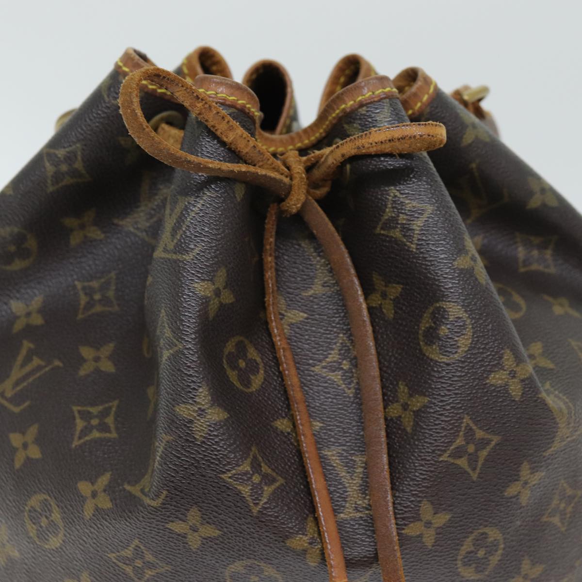 LOUIS VUITTON Monogram Noe Shoulder Bag M42224 LV Auth 73543