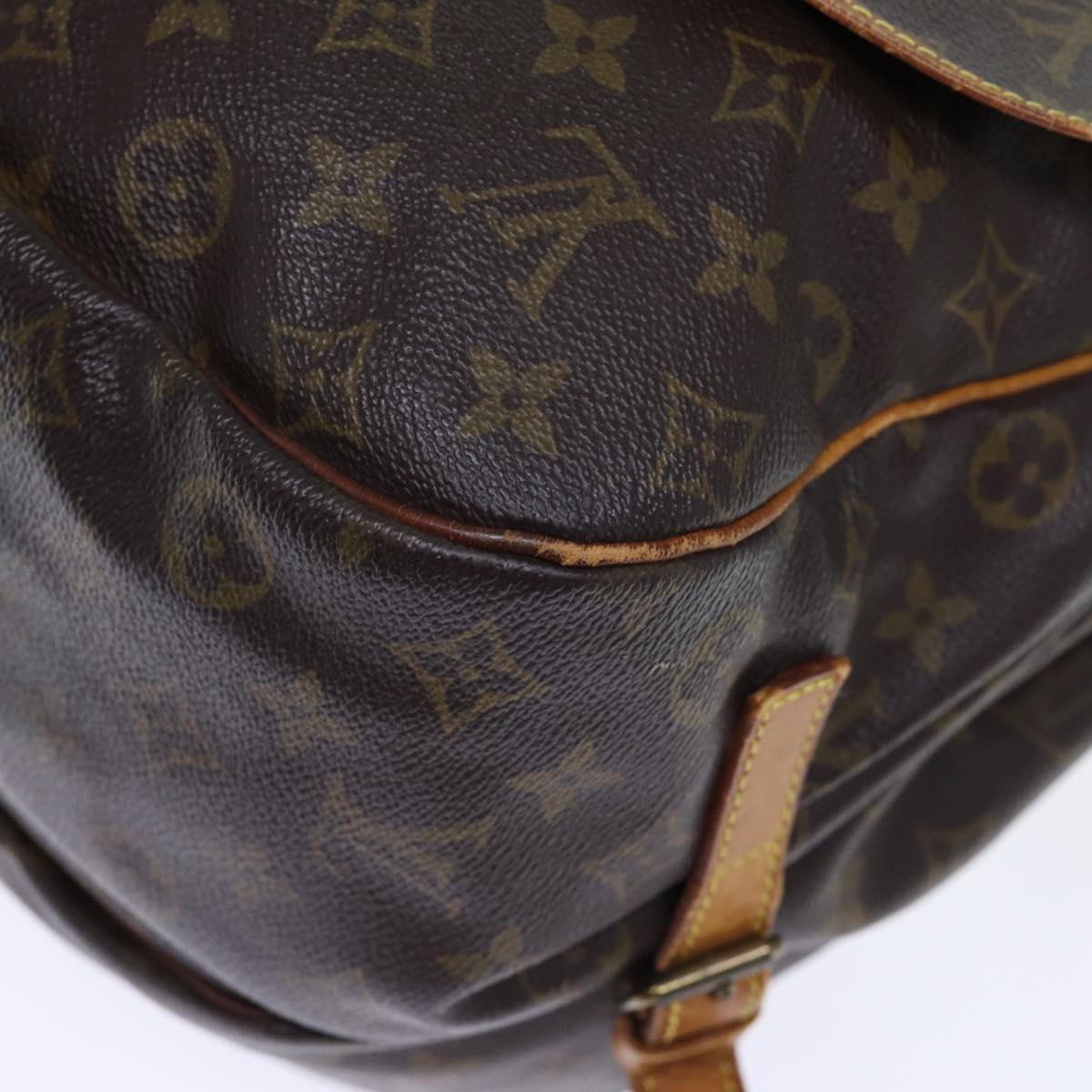 LOUIS VUITTON Monogram Saumur 35 Shoulder Bag M42254 LV Auth 73689