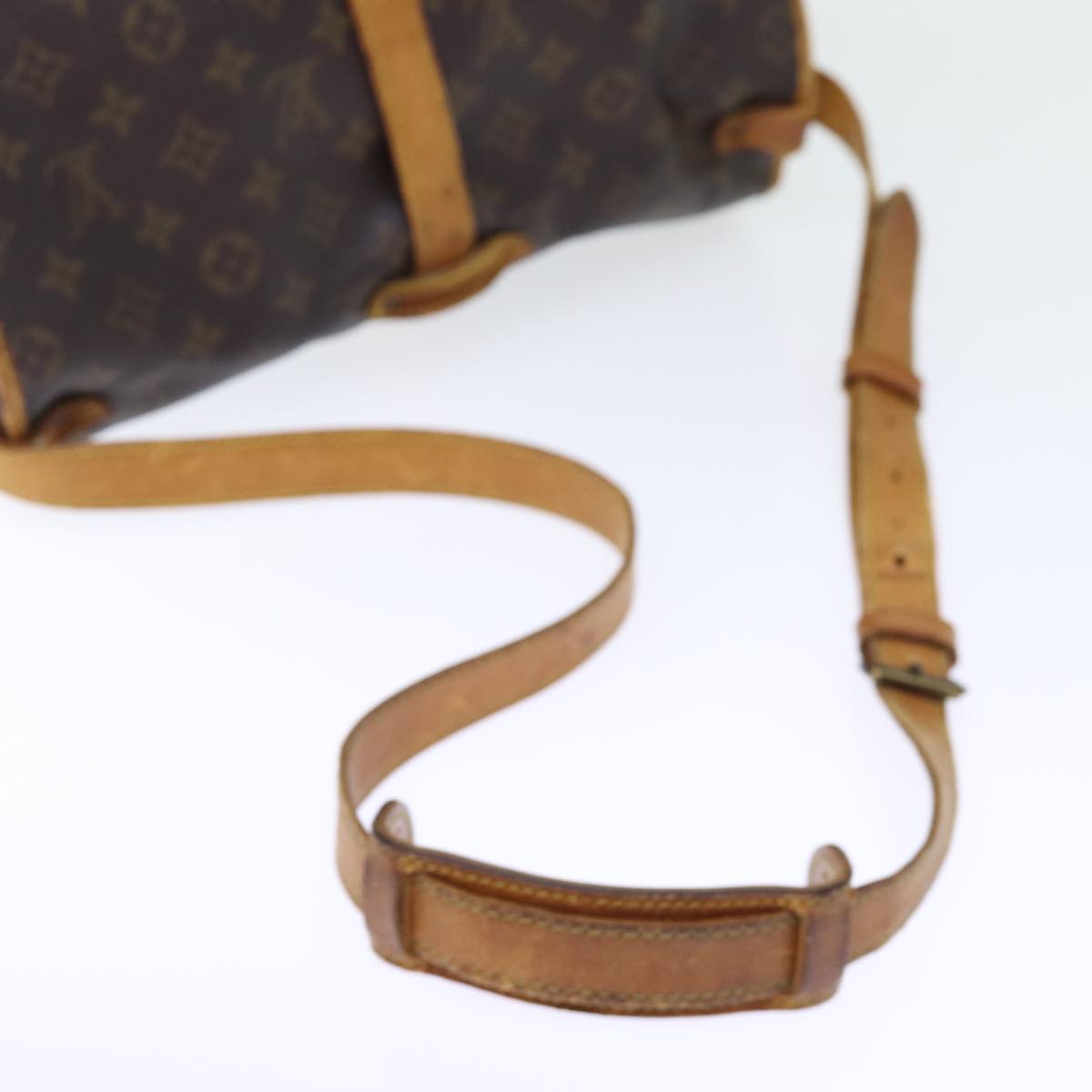 LOUIS VUITTON Monogram Saumur 35 Shoulder Bag M42254 LV Auth 73689