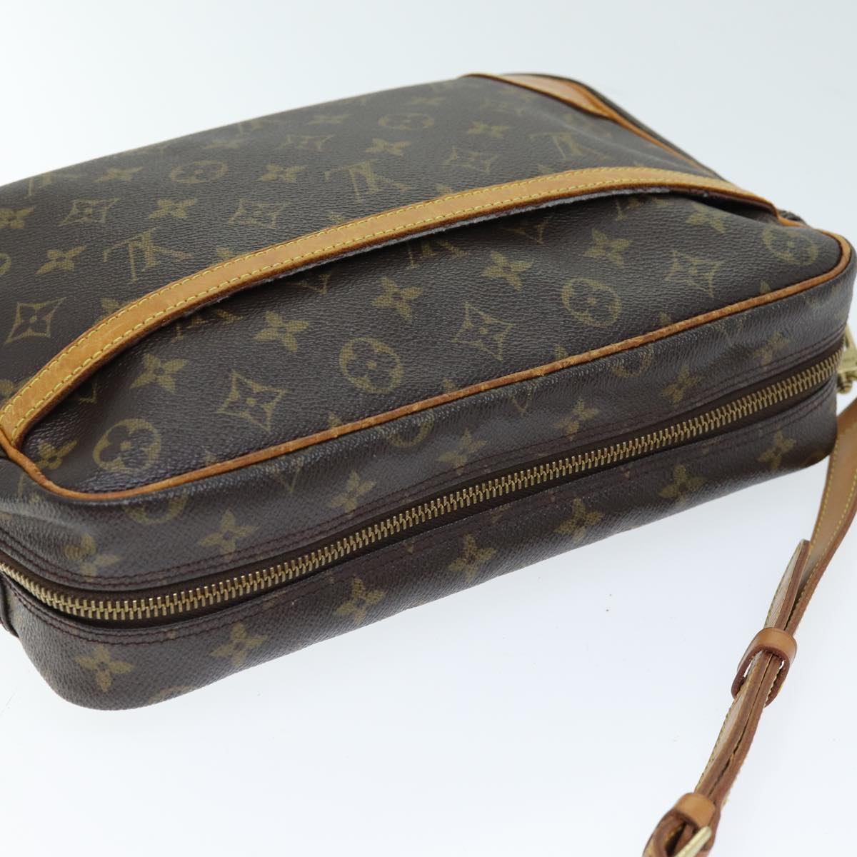 LOUIS VUITTON Monogram Trocadero 30 Shoulder Bag M51272 LV Auth 73768