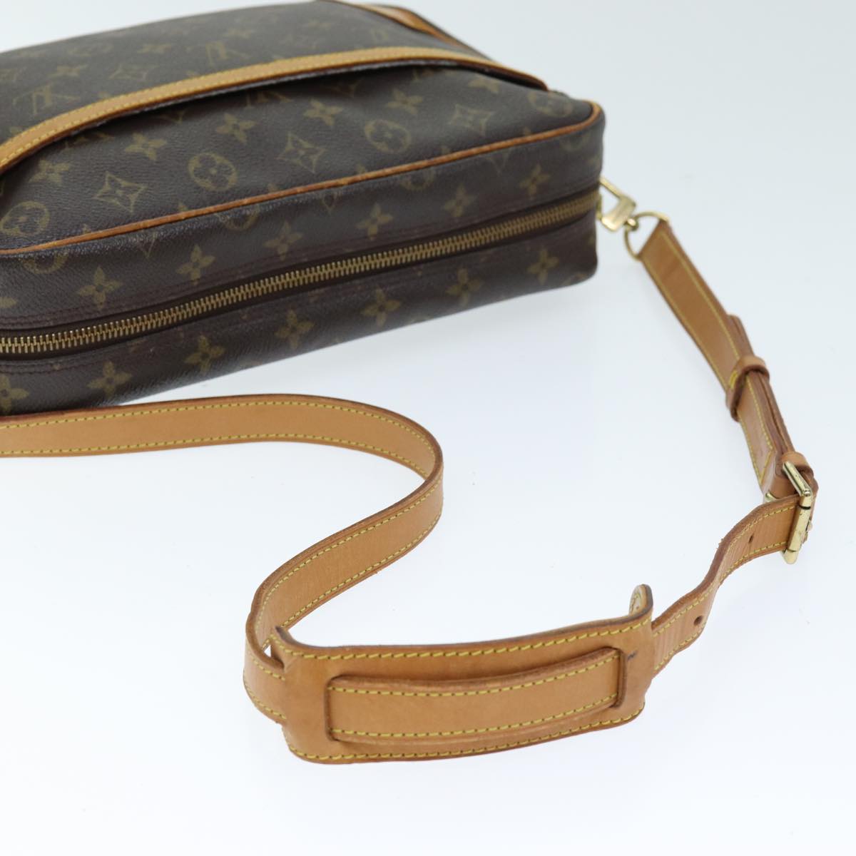 LOUIS VUITTON Monogram Trocadero 30 Shoulder Bag M51272 LV Auth 73768