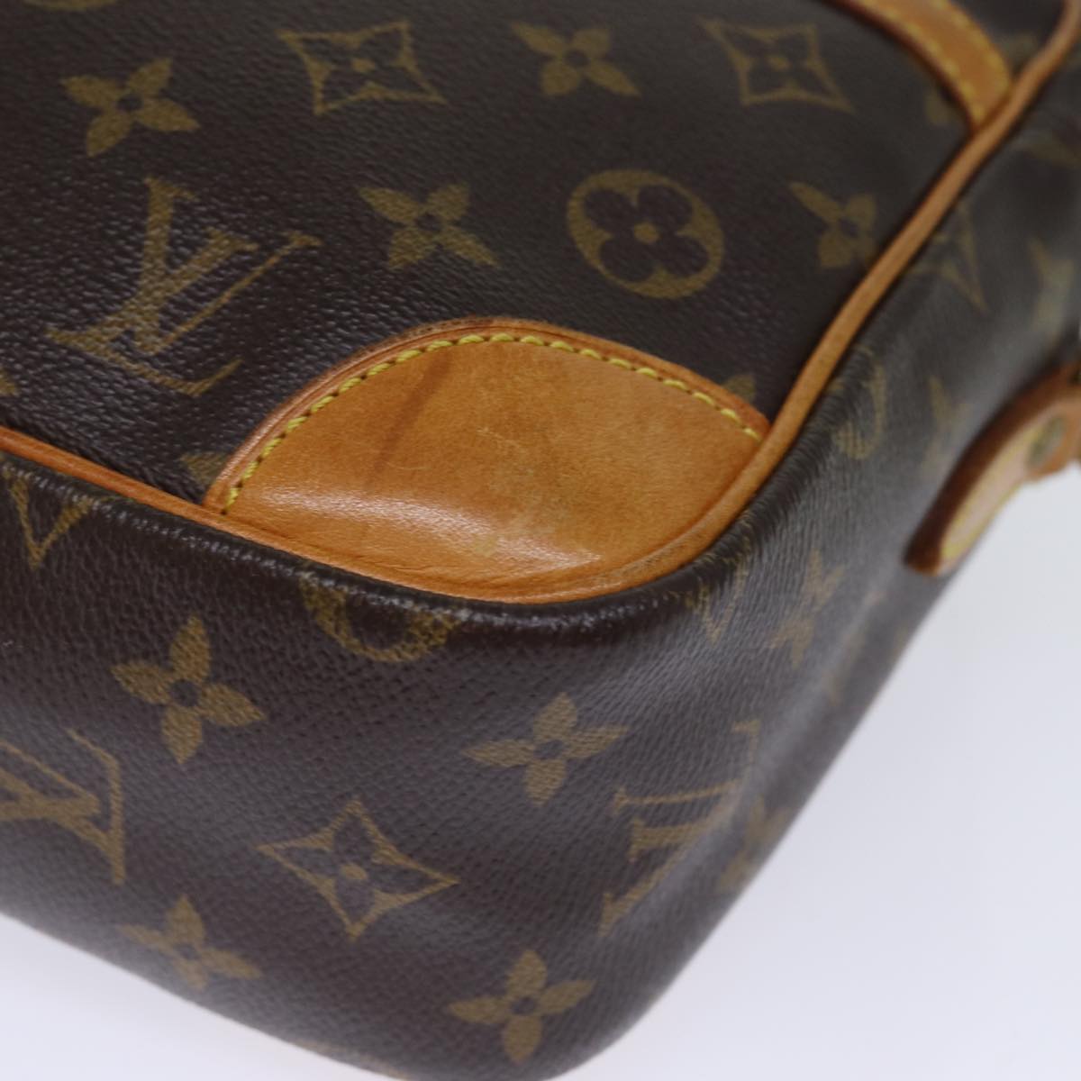 LOUIS VUITTON Monogram Trocadero 30 Shoulder Bag M51272 LV Auth 73769