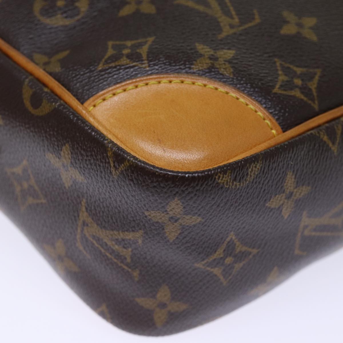 LOUIS VUITTON Monogram Trocadero 30 Shoulder Bag M51272 LV Auth 73769