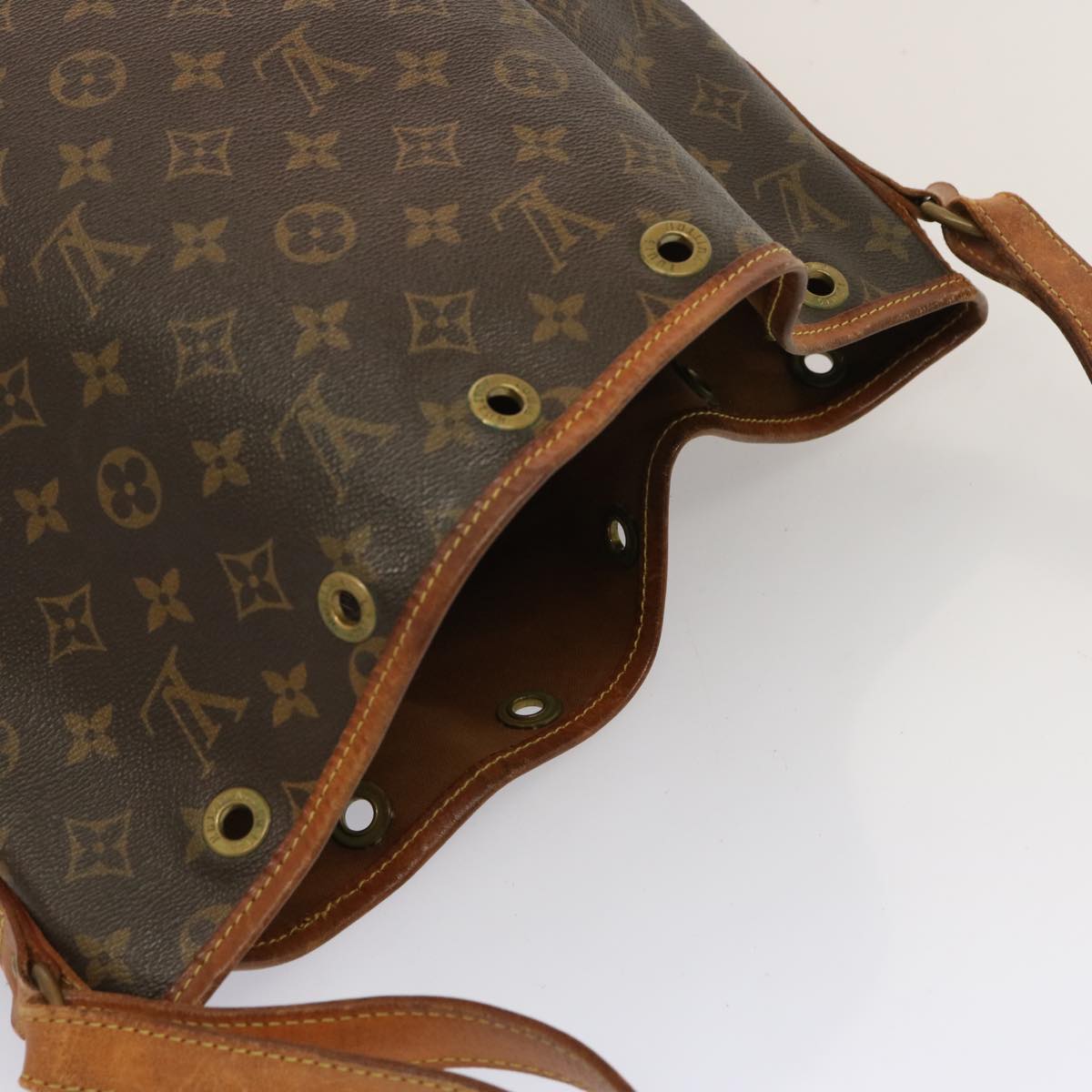 LOUIS VUITTON Monogram Noe Shoulder Bag M42224 LV Auth 73810