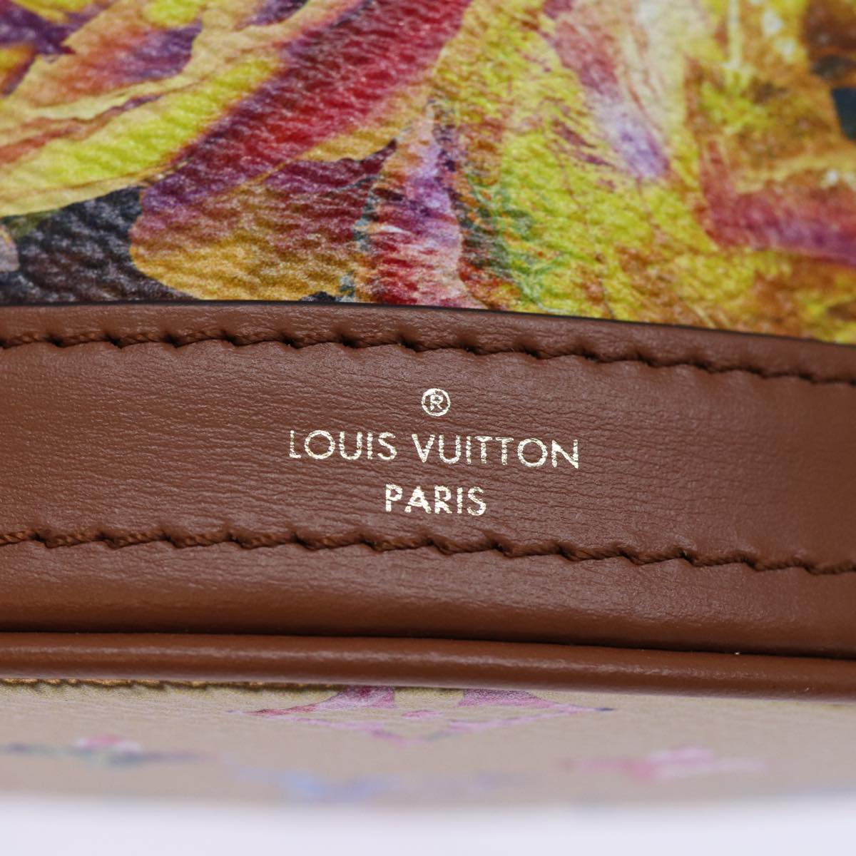 LOUIS VUITTON LV Garden Nano Bucket Shoulder Bag Beige M81724 LV Auth 73910S