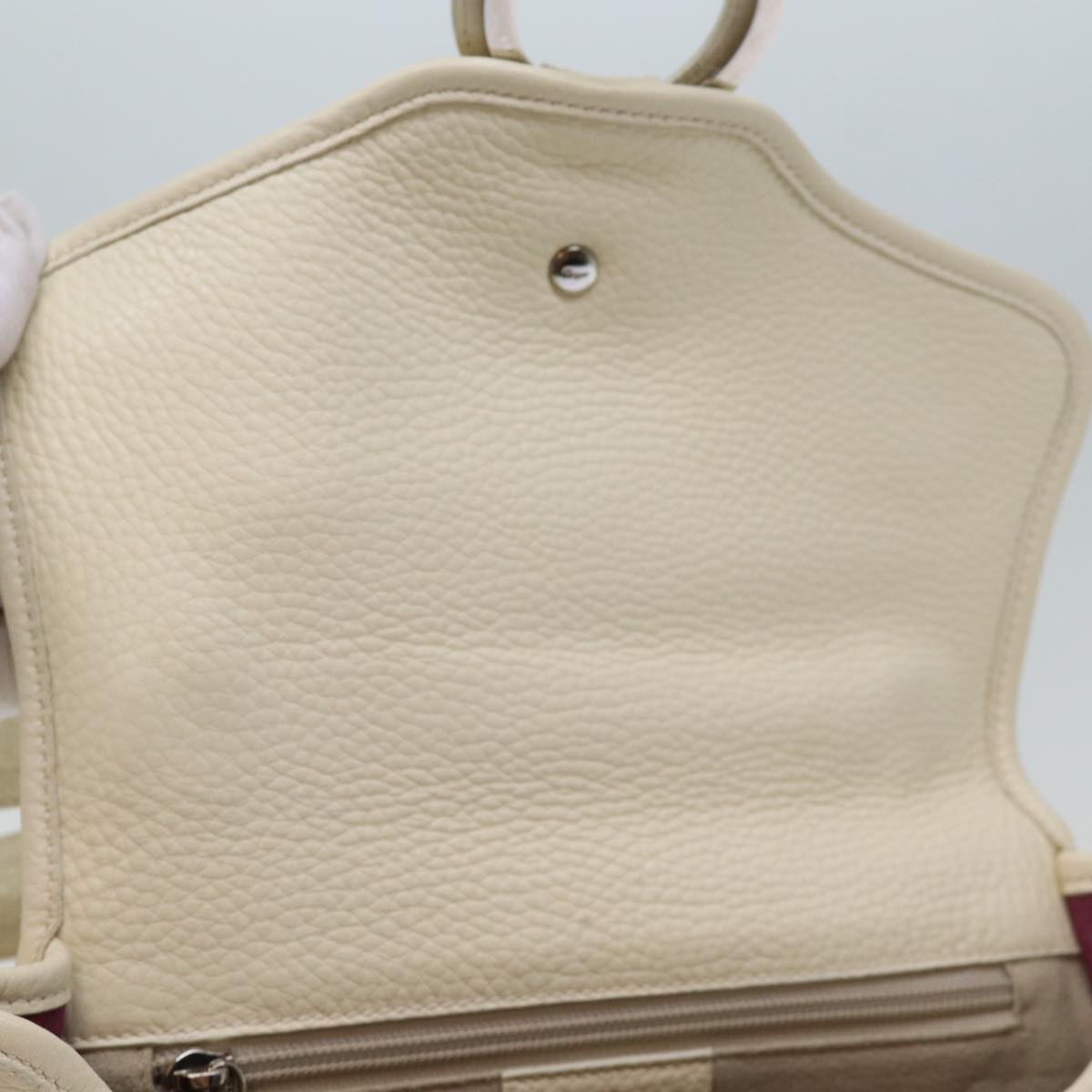 Salvatore Ferragamo Shoulder Bag Leather Cream Auth 73991