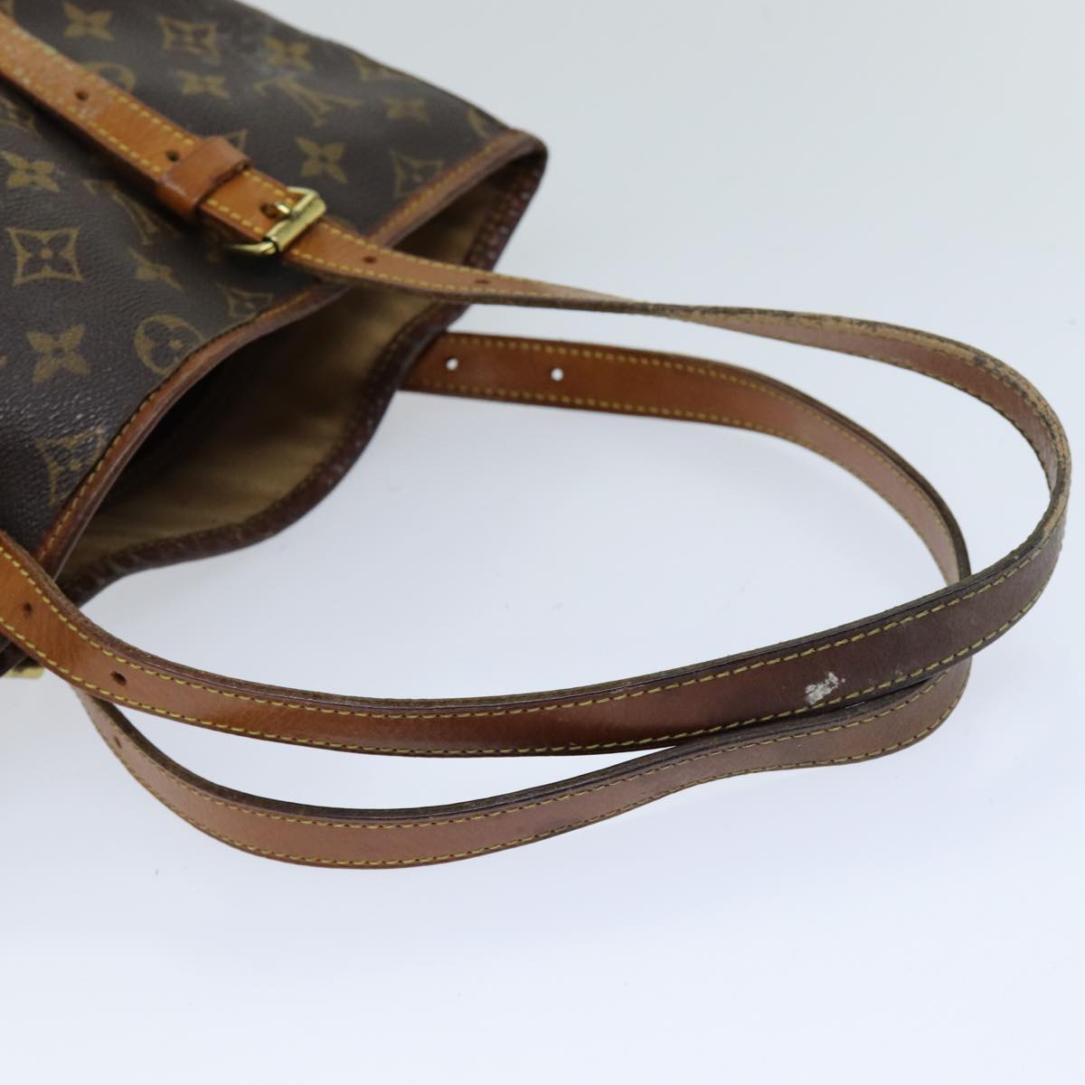 LOUIS VUITTON Monogram Bucket GM Shoulder Bag M42236 LV Auth 74163