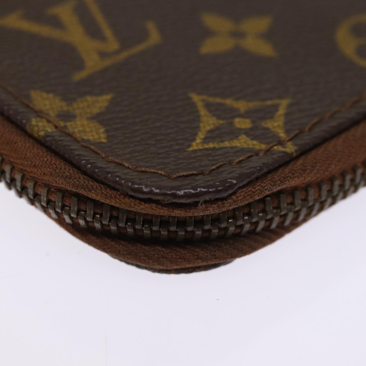 LOUIS VUITTON Monogram Passport Case LV Auth 74332