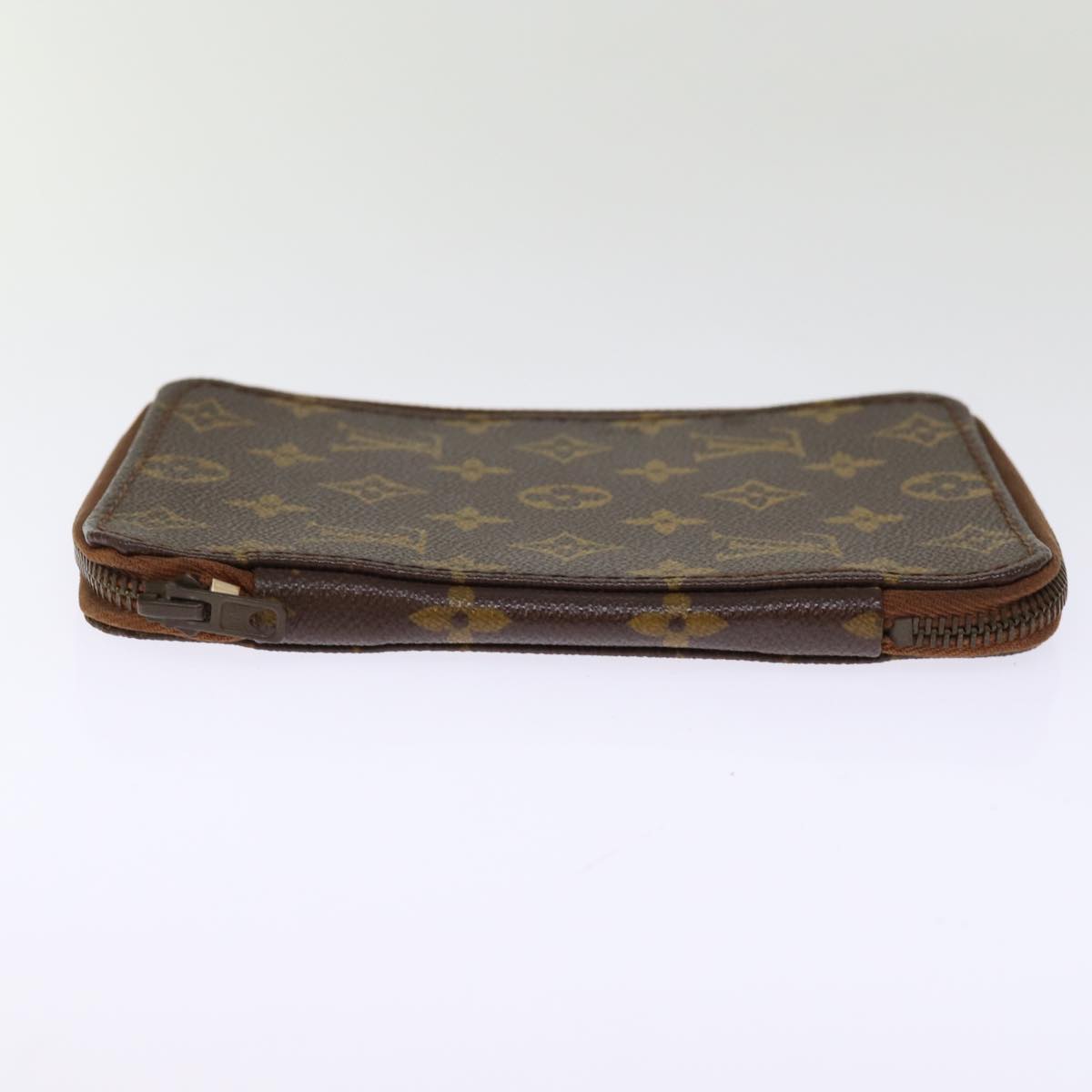 LOUIS VUITTON Monogram Passport Case LV Auth 74332