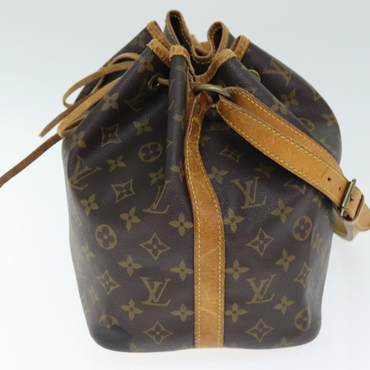 LOUIS VUITTON Monogram Petit Noe Shoulder Bag M42226 LV Auth 74342