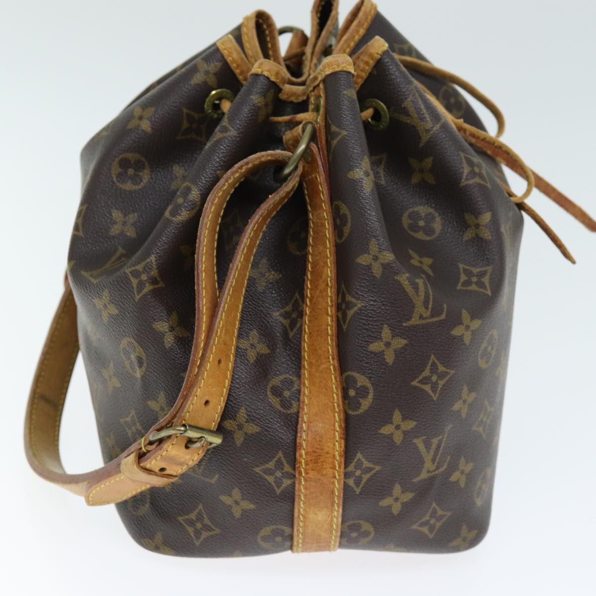 LOUIS VUITTON Monogram Petit Noe Shoulder Bag M42226 LV Auth 74342