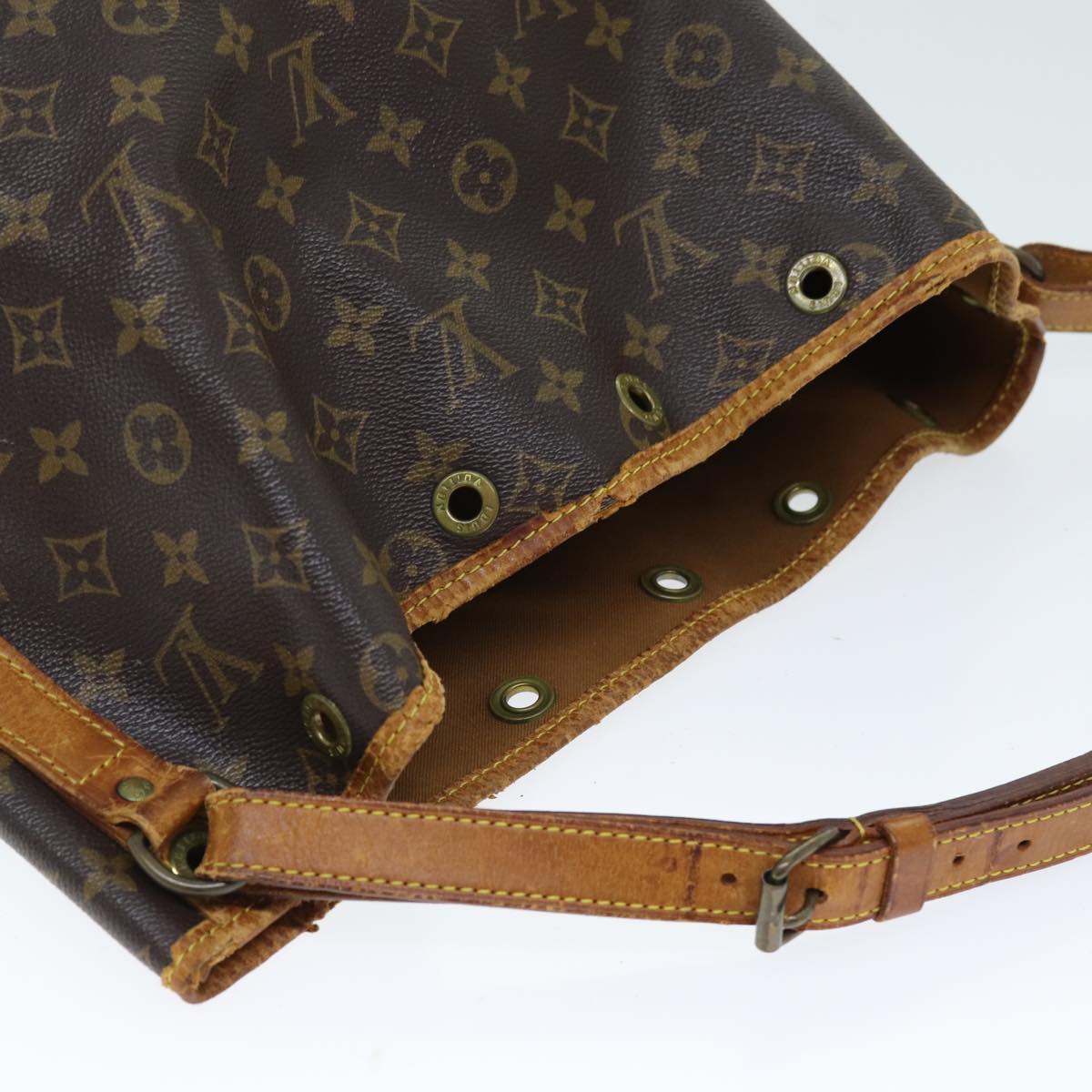 LOUIS VUITTON Monogram Noe Shoulder Bag M42224 LV Auth 74530