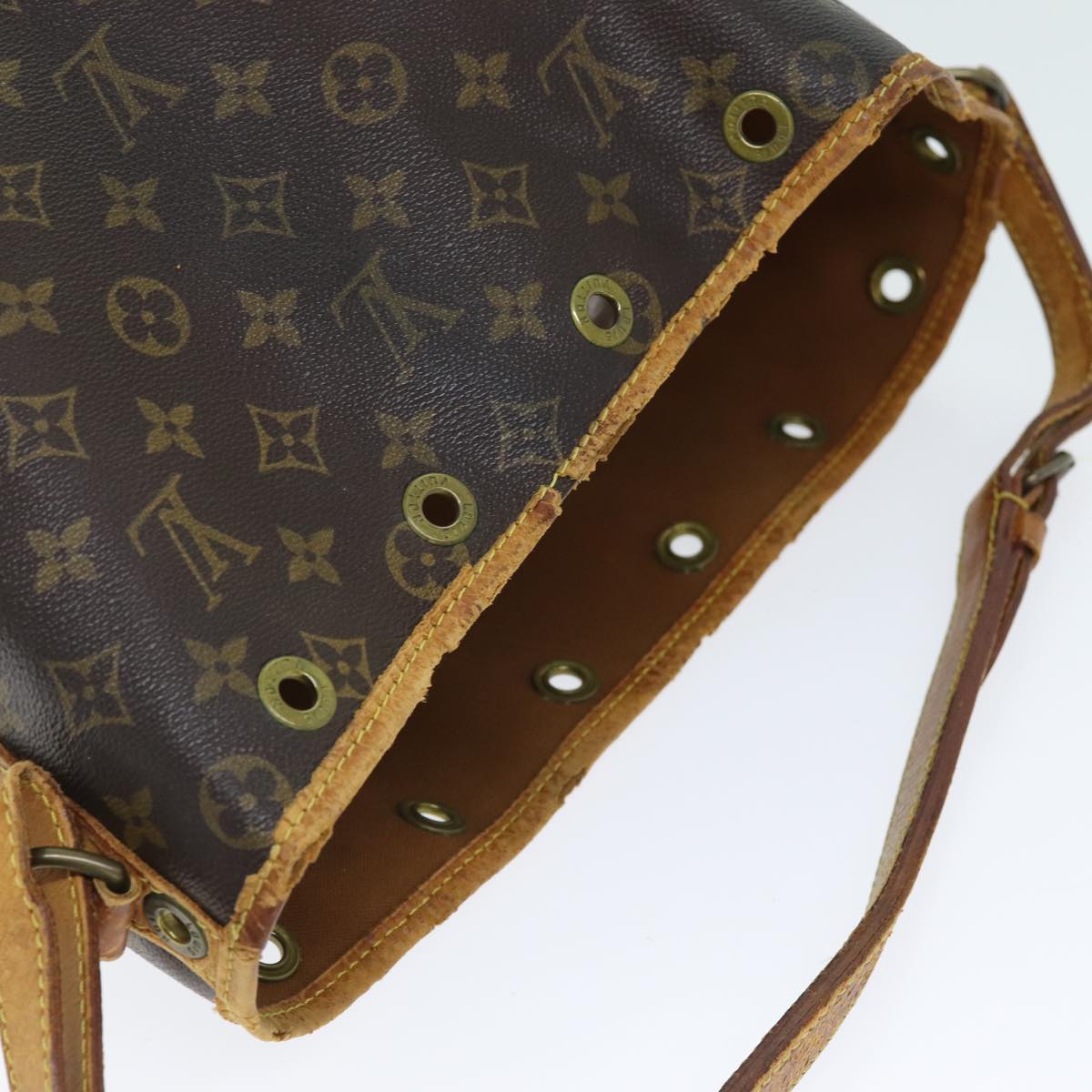 LOUIS VUITTON Monogram Noe Shoulder Bag M42224 LV Auth 74532