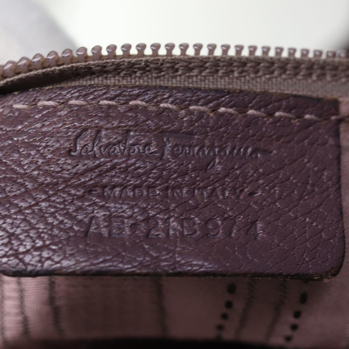 Salvatore Ferragamo Tote Bag Leather Purple Auth 74654