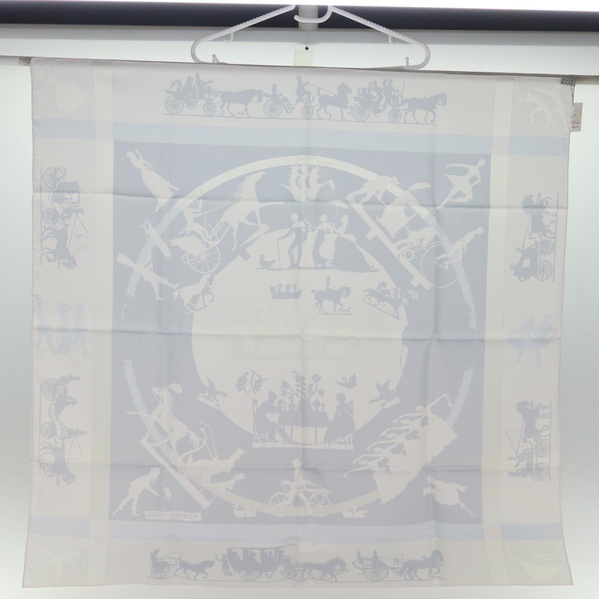 HERMES Carre 90 Scarf Silk White Auth 74707