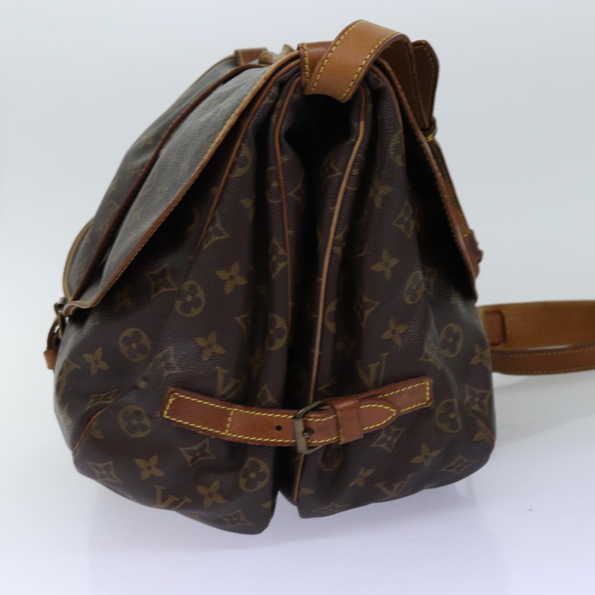 LOUIS VUITTON Monogram Saumur 35 Shoulder Bag M42254 LV Auth 74714