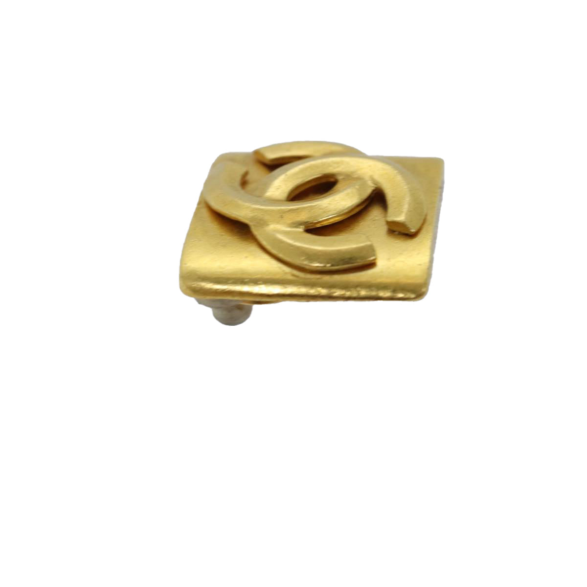 CHANEL Earring Gold Tone CC Auth 74758