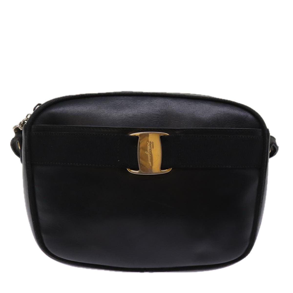 Salvatore Ferragamo Shoulder Bag Leather Black Auth 74810