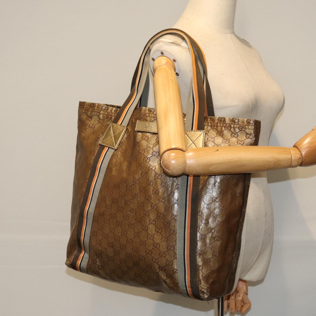 GUCCI GG Crystal Tote Bag Gold Tone Gray Brown Auth 74847