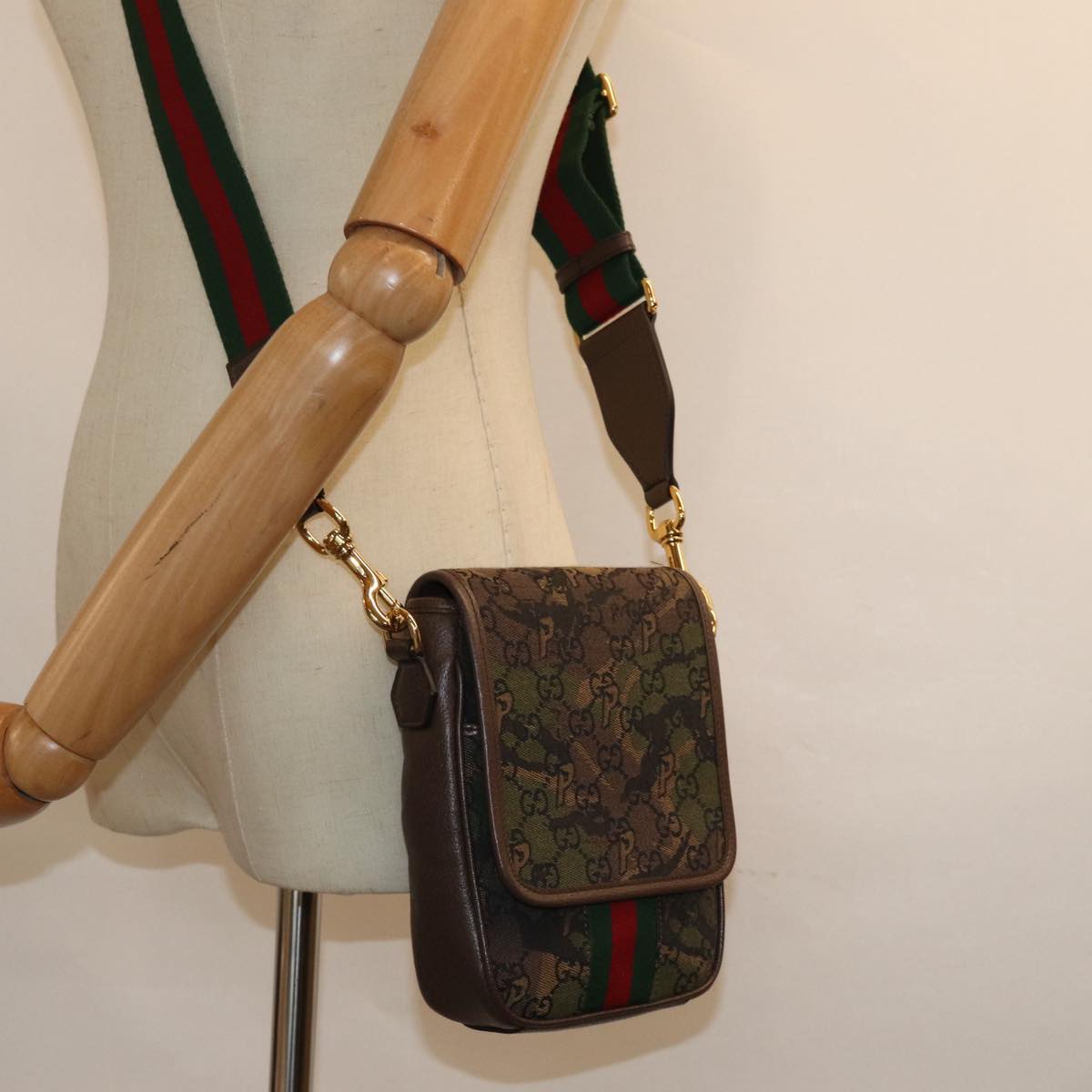 GUCCI GG Canvas Web Sherry Line GUCCIxPALACE Bag Camouflage 723142 Auth 74880S