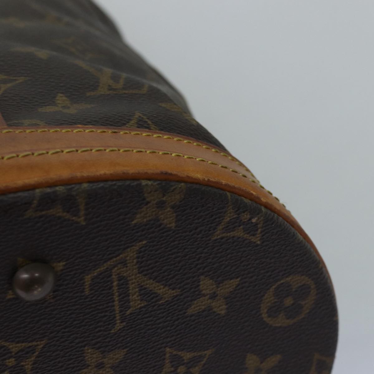 LOUIS VUITTON Monogram Bucket GM Shoulder Bag M42236 LV Auth 75011