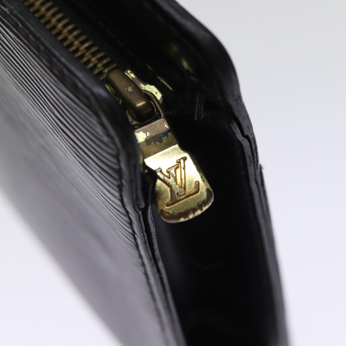 LOUIS VUITTON Epi Pochette Homme Clutch Bag Black M52522 LV Auth 75013