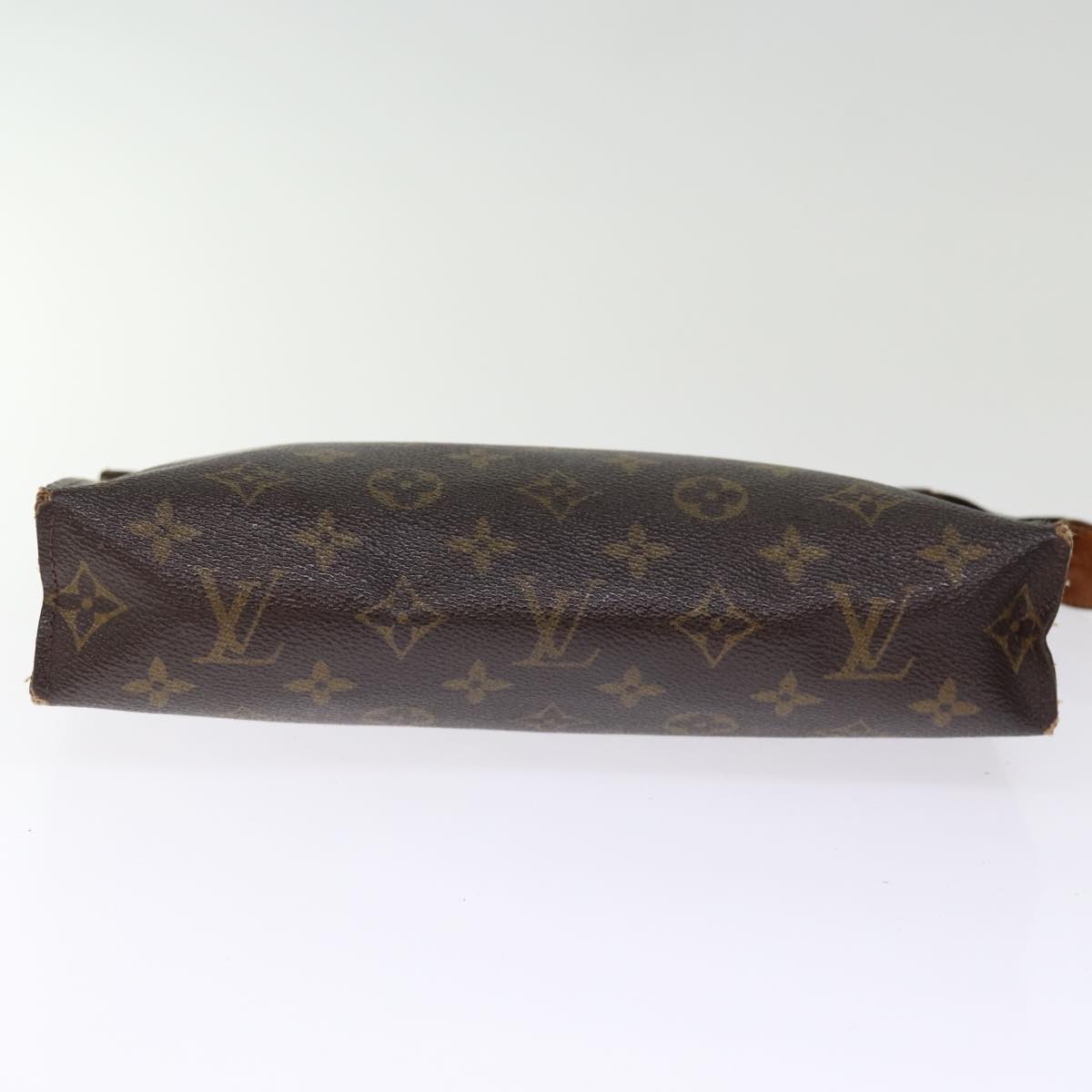 LOUIS VUITTON Monogram Poche Toilette 26 Pouch M47542 LV Auth 75023