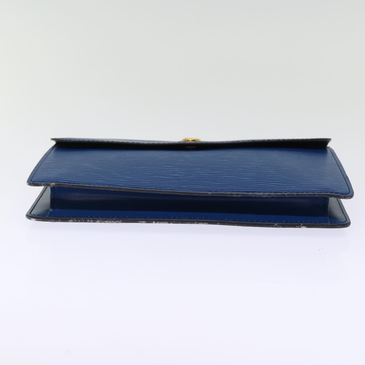 LOUIS VUITTON Epi Montaigne 23 Clutch Bag Blue M52665 LV Auth 75039