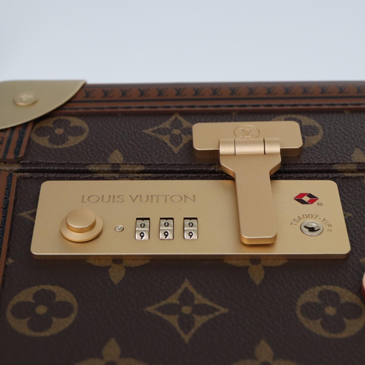 LOUIS VUITTON Monogram Rolling Trunk M20212 LV Auth 75137S