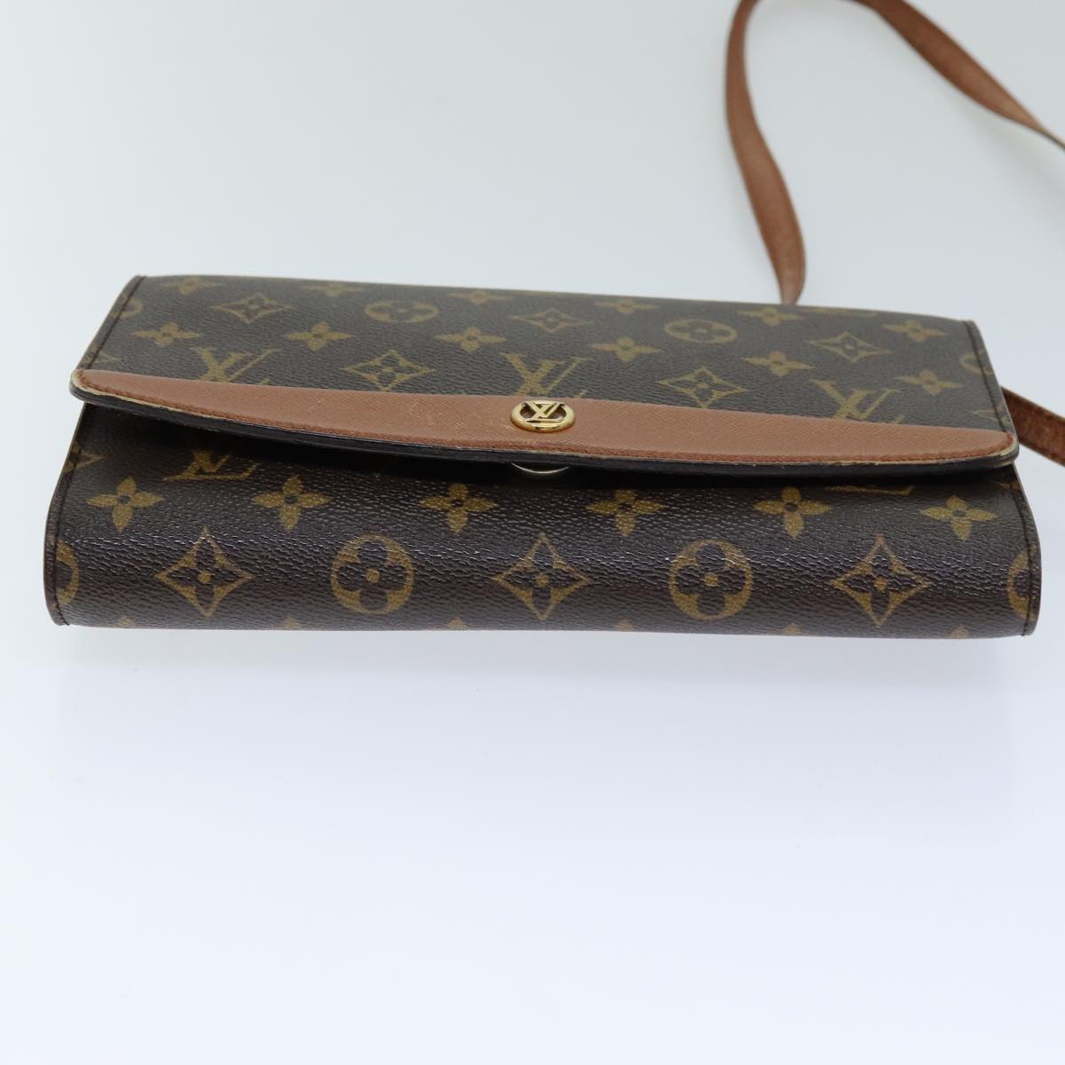 LOUIS VUITTON Monogram Bordeaux 24 Shoulder Bag M51798 LV Auth 75245