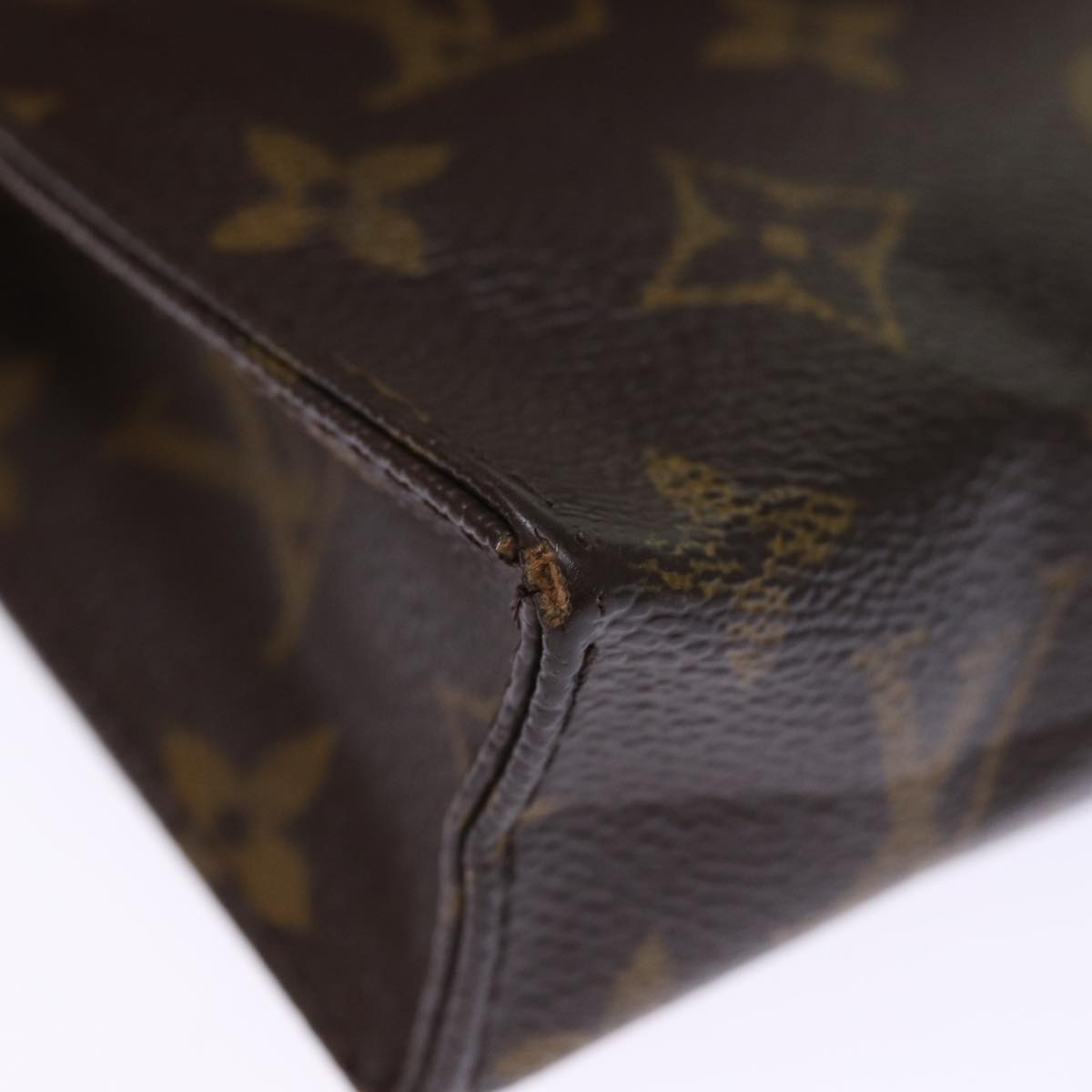 LOUIS VUITTON Monogram Poche Toilette 15 Pouch M47546 LV Auth 75253