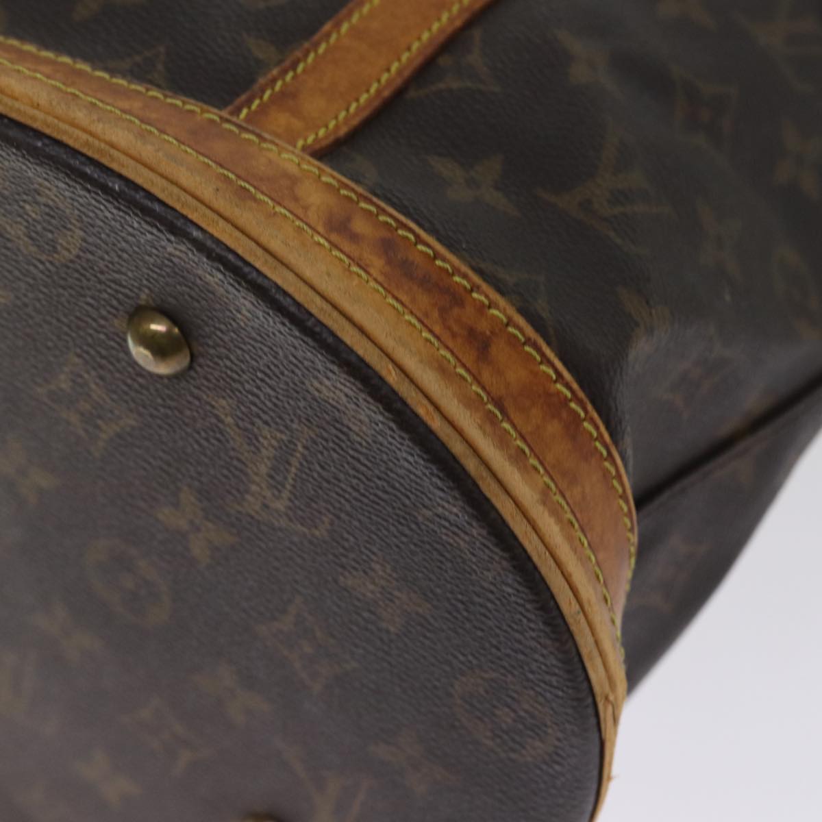 LOUIS VUITTON Monogram Bucket GM Shoulder Bag M42236 LV Auth 75296