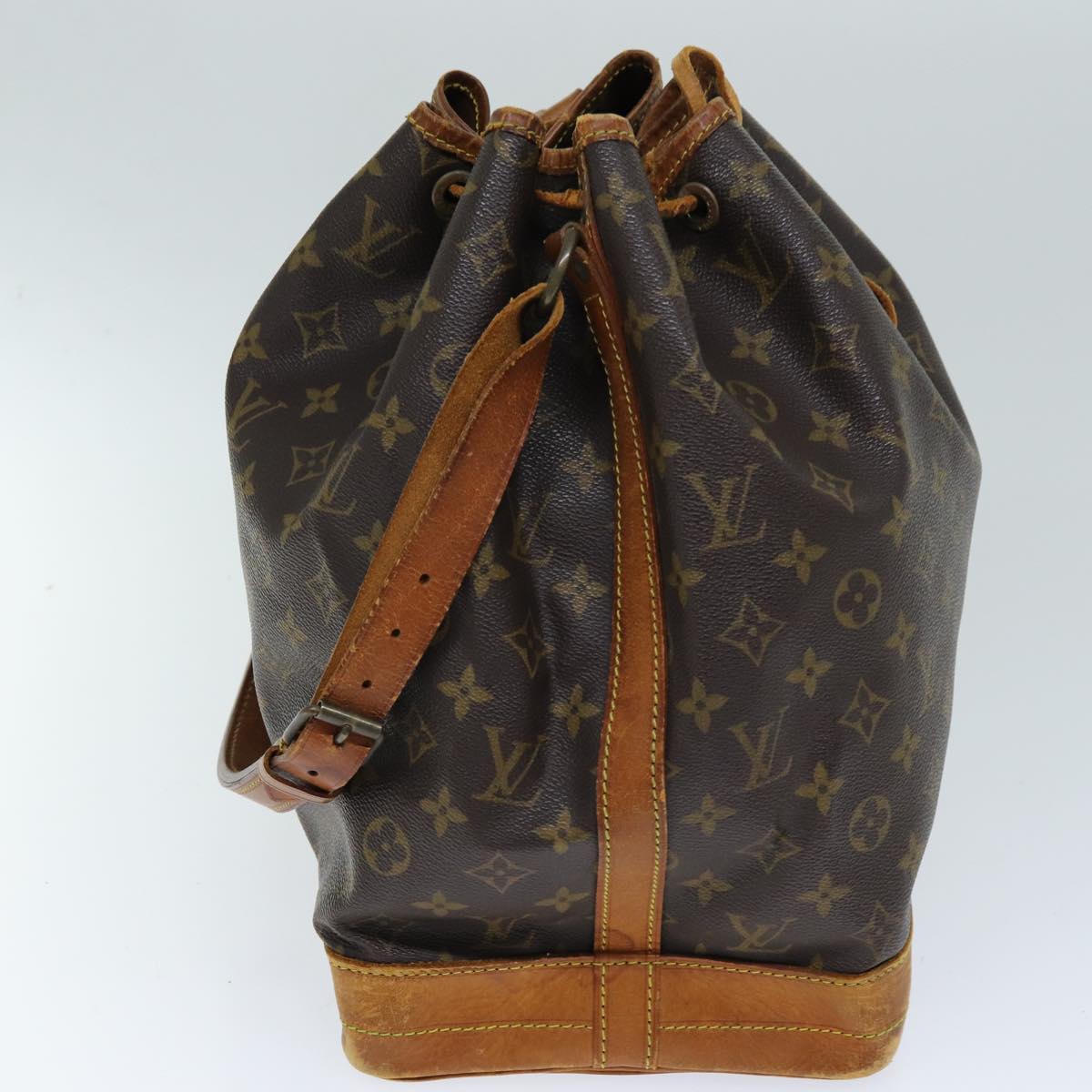 LOUIS VUITTON Monogram Noe Shoulder Bag M42224 LV Auth 75415